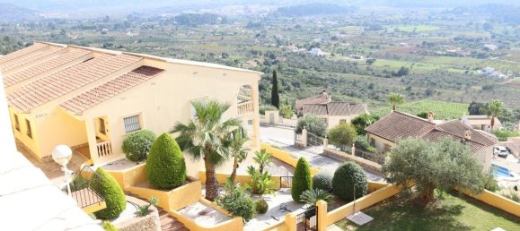 3 bedrooms House in Jalon, Spain No. 148873 4