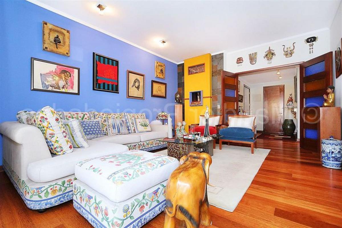 3 bedrooms Apartment in Santiago, Chile No. 1554