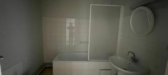 3 rooms Apartment in Agen, France No. 276626 10