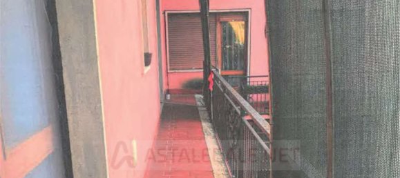 Квартира с 4 комнатами в Кремона, Италия № 290495 4