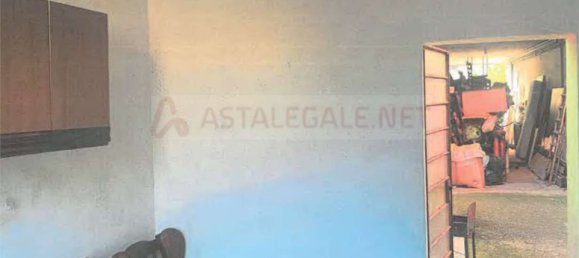 Квартира с 4 комнатами в Кремона, Италия № 290495 14