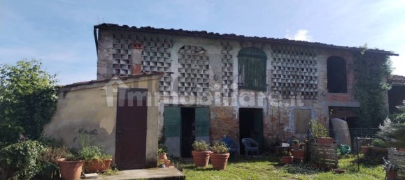 5 غرف نوم منزل في Lucca, Italy رقم 42726 5