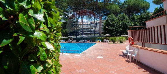 3 bedrooms Apartment in Rome, Italy No. 358207 9