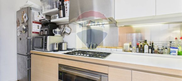 3 bedrooms Apartment in Rome, Italy No. 358207 15