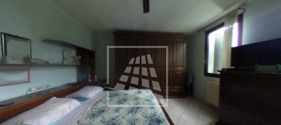 4 Schlafzimmer Haus in Poviglio, Italy, Nr. 295582 6