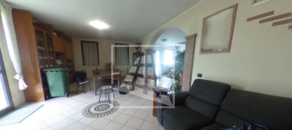 4 Schlafzimmer Haus in Poviglio, Italy, Nr. 295582 4