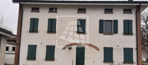 4 Schlafzimmer Haus in Poviglio, Italy, Nr. 295582 2