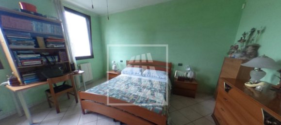 4 Schlafzimmer Haus in Poviglio, Italy, Nr. 295582 10