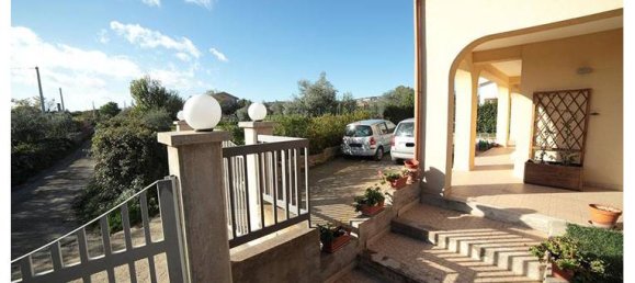3 bedrooms Villa in Palazzolo Acreide, Italy No. 254700 4