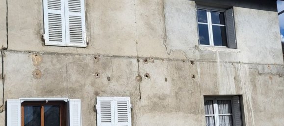 5 rooms Townhouse in Montagnieu, France No. 198237 3