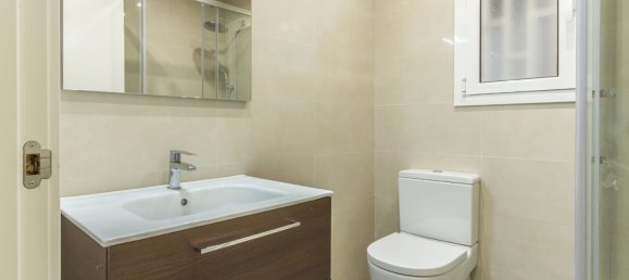 4 bedrooms Apartment in Barcelona, Spain No. 4332 19