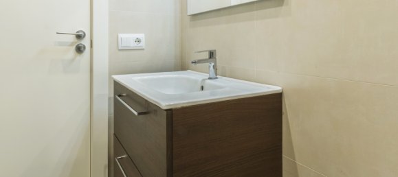 4 bedrooms Apartment in Barcelona, Spain No. 4332 22