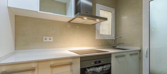 4 bedrooms Apartment in Barcelona, Spain No. 4332 8