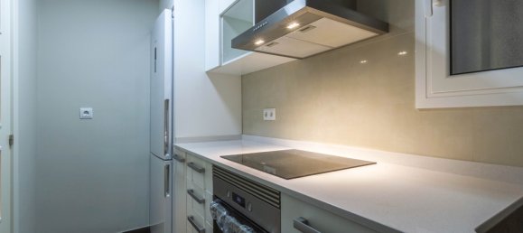 4 bedrooms Apartment in Barcelona, Spain No. 4332 6