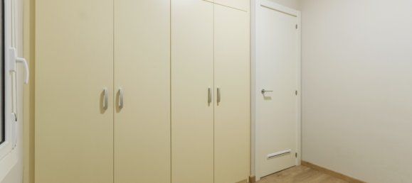 4 bedrooms Apartment in Barcelona, Spain No. 4332 15