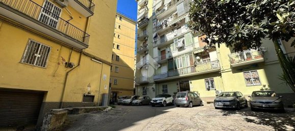 1 bedroom Apartment in Naples, Italy No. 54663 3