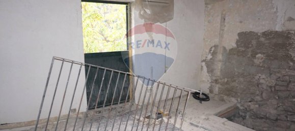 4 rooms House in Ragusa, Italy No. 5626 23