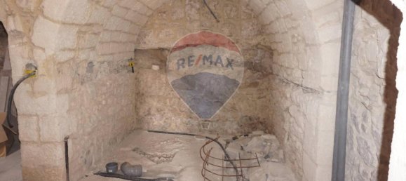 4 rooms House in Ragusa, Italy No. 5626 12