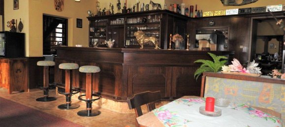 Дом с 7 комнатами в Вайтерсфельд, Австрия № 23024 8