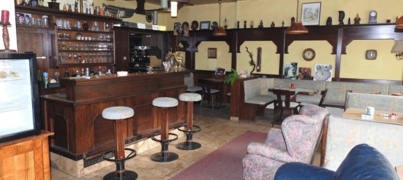 Дом с 7 комнатами в Вайтерсфельд, Австрия № 23024 7