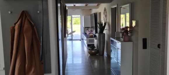 Коммерческая недвижимость с 8 комнатами в Ортенау, Германия № 258719 9