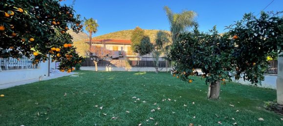 Вилла с 9 комнатами в Фонди, Италия № 118106 8