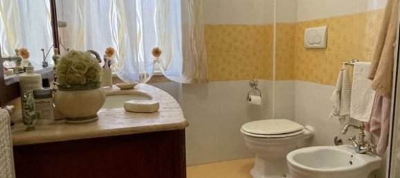 Вилла с 9 комнатами в Фонди, Италия № 118106 16