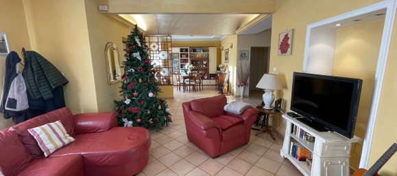 Вилла с 9 комнатами в Фонди, Италия № 118106 13