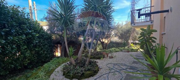 5 rooms House in Ortona, Italy No. 29643 2