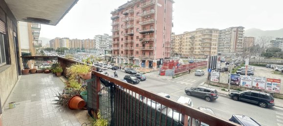 5غرفة شقة في Palermo, Italy رقم 50361 2