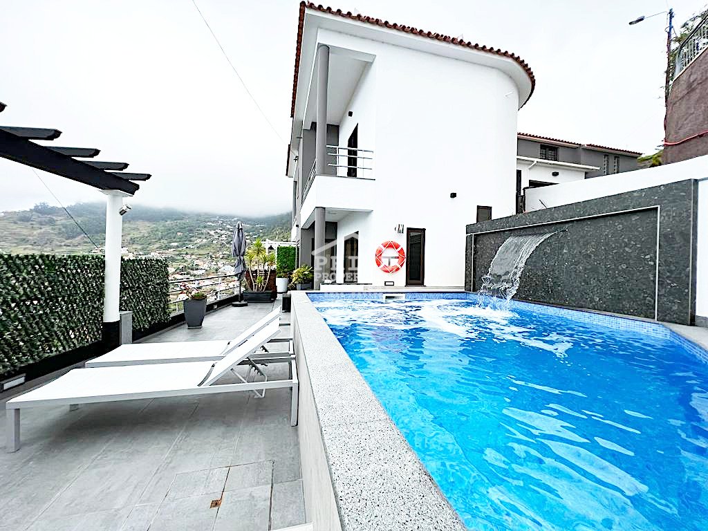 3 Schlafzimmer Villa in Calheta, Portugal, Nr. 146083