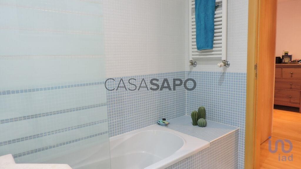 Apartamento de 2 dormitorios en Cascais, Portugal No. 293480