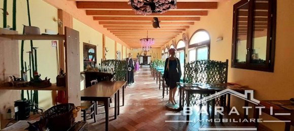 Imóvel comercial de 5 divisões em Quistello, Italy N.º 6626 11