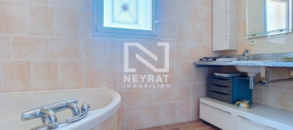 5 Schlafzimmer Haus in Crissey, France, Nr. 284830 11