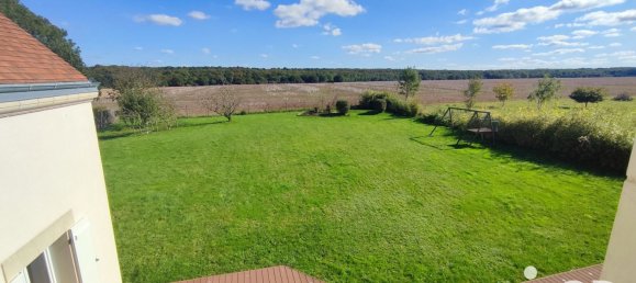 3 bedrooms House in Pontgouin, France No. 229923 10