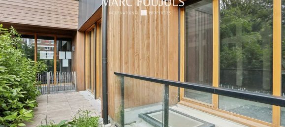 58m² Commercial property in Montreuil, France No. 161574 12