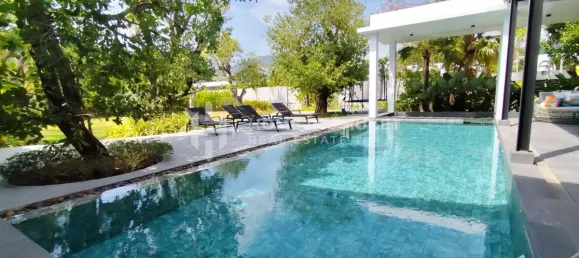 6 chambres Maison à Nai Harn Beach, Thailand No. 60799 4