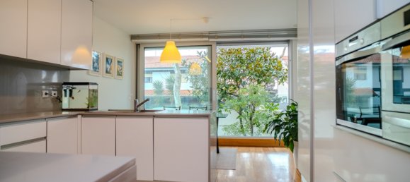 4 bedrooms House in Vila Nova de Gaia, Portugal No. 79269 8