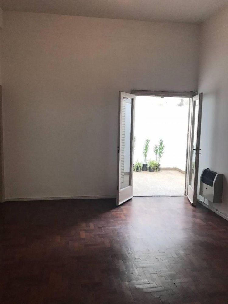 Apartamento T3 em Buenos Aires, Argentina N.º 75374