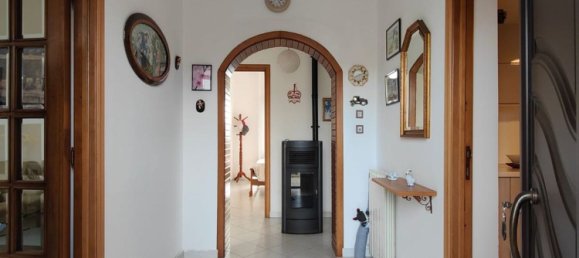 7 rooms House in Aulla, Italy No. 110901 20