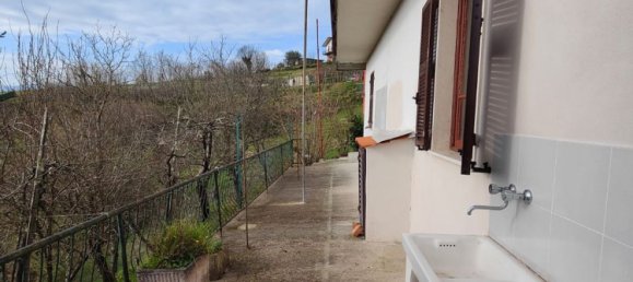 7 rooms House in Aulla, Italy No. 110901 22