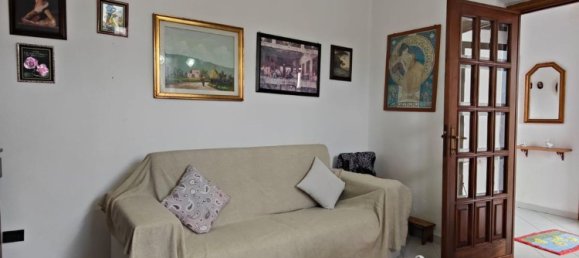 7 rooms House in Aulla, Italy No. 110901 4