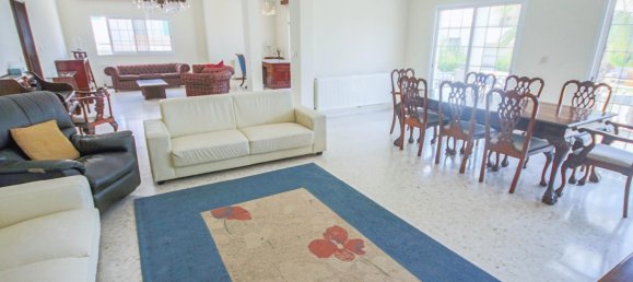 5 bedrooms Villa in Deryneia, Cyprus No. 22313 2