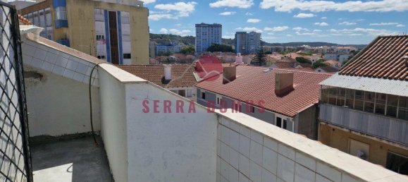 3 bedrooms Duplex in Costa da Caparica, Portugal No. 30495 2