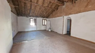 2 bedrooms House in Requena, Spain No. 276912