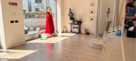 Коммерческая недвижимость 140м² в Комо, Италия № 267502 2