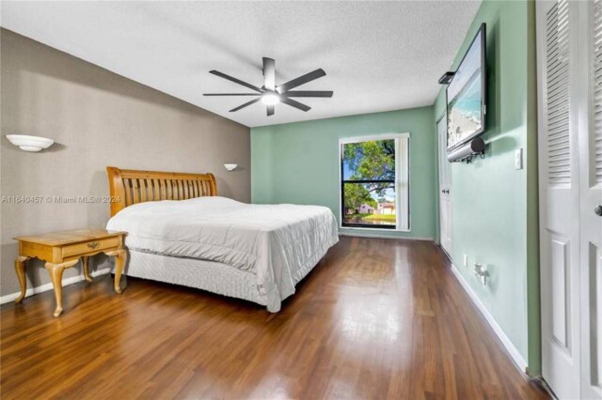 2 bedrooms House in Pembroke Pines, USA No. 392025