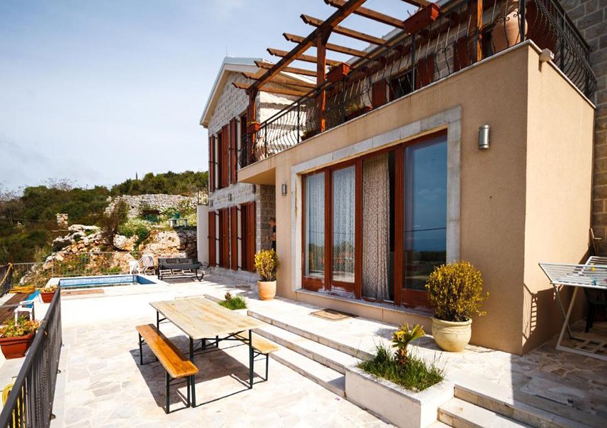 4 bedrooms Commercial property in Kotor, Montenegro No. 52