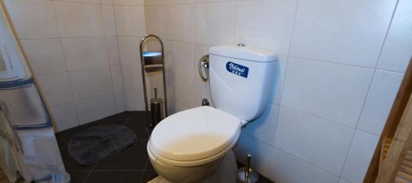 4 bedrooms Commercial property in Kotor, Montenegro No. 52 30