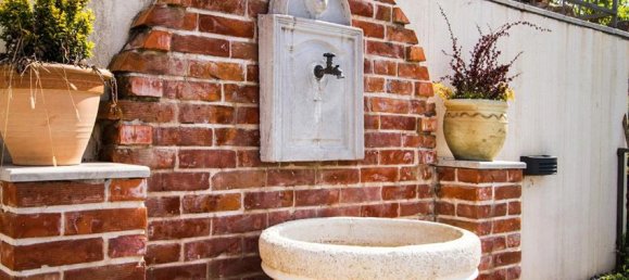 4 bedrooms Commercial property in Kotor, Montenegro No. 52 6